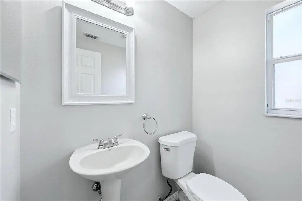 4266 67th Avenue Circle E Sarasota FL 34243