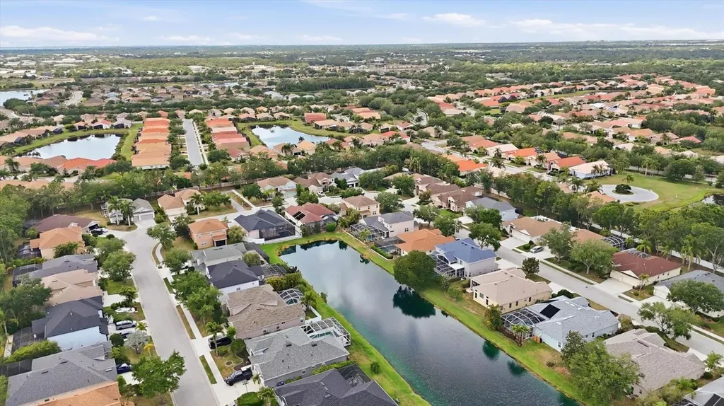 4266 67th Avenue Circle E Sarasota FL 34243