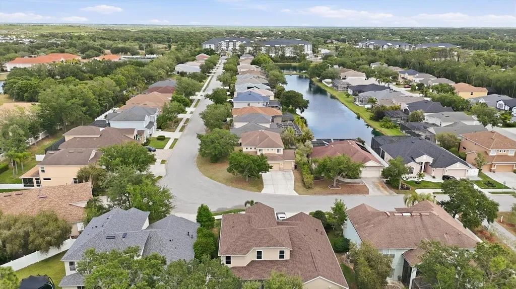 4266 67th Avenue Circle E Sarasota FL 34243