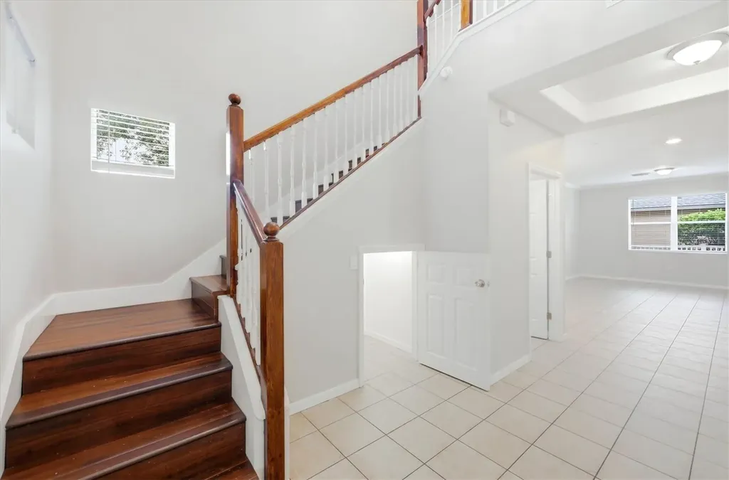 4266 67th Avenue Circle E Sarasota FL 34243