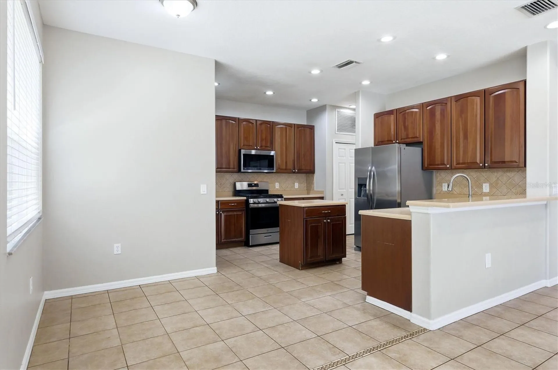 4266 67th Avenue Circle E Sarasota FL 34243