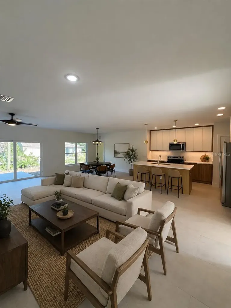 5813 Regent Road Venice FL 34293