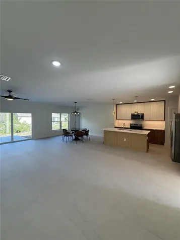 5813 Regent Road Venice FL 34293