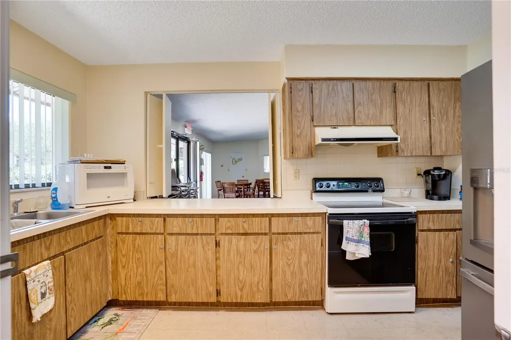 514 Tabor Court Safety Harbor FL 34695