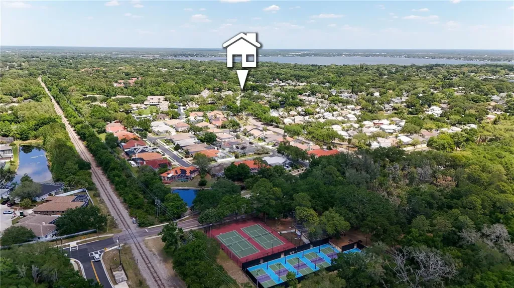 514 Tabor Court Safety Harbor FL 34695