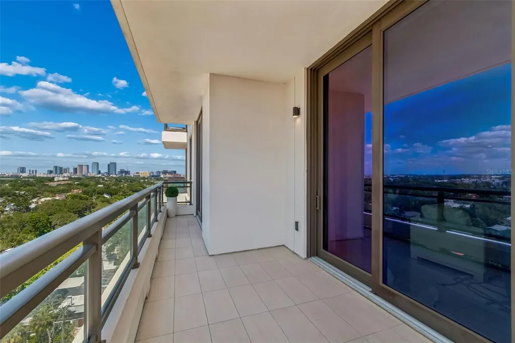 2103 Bayshore Boulevard Tampa FL 33606