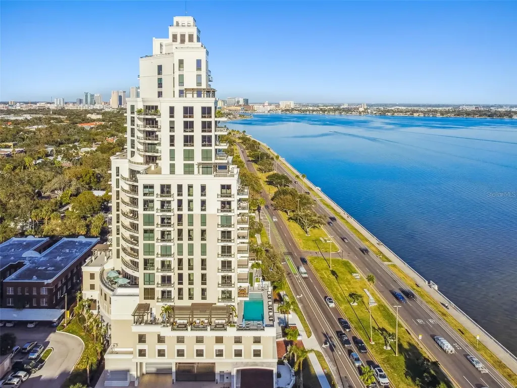 2103 Bayshore Boulevard Tampa FL 33606