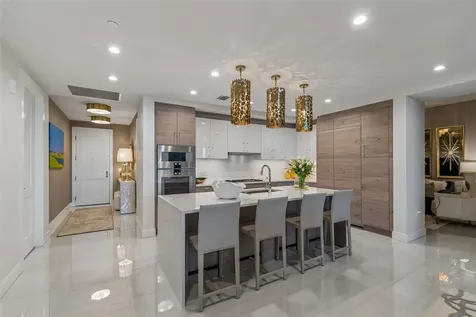 2103 Bayshore Boulevard Tampa FL 33606
