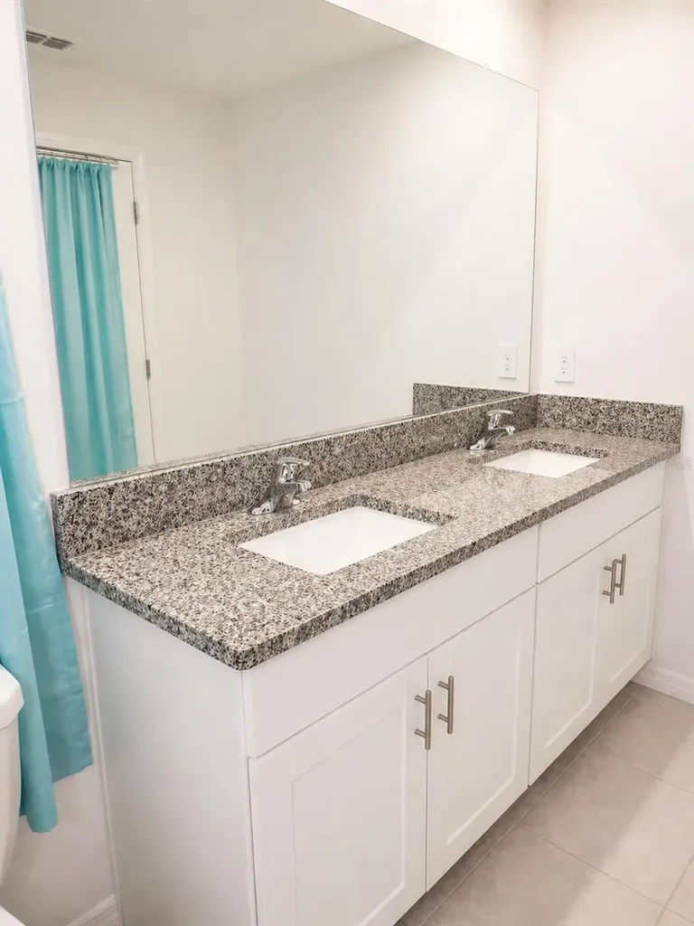 36384 Well Hill Way Zephyrhills FL 33541