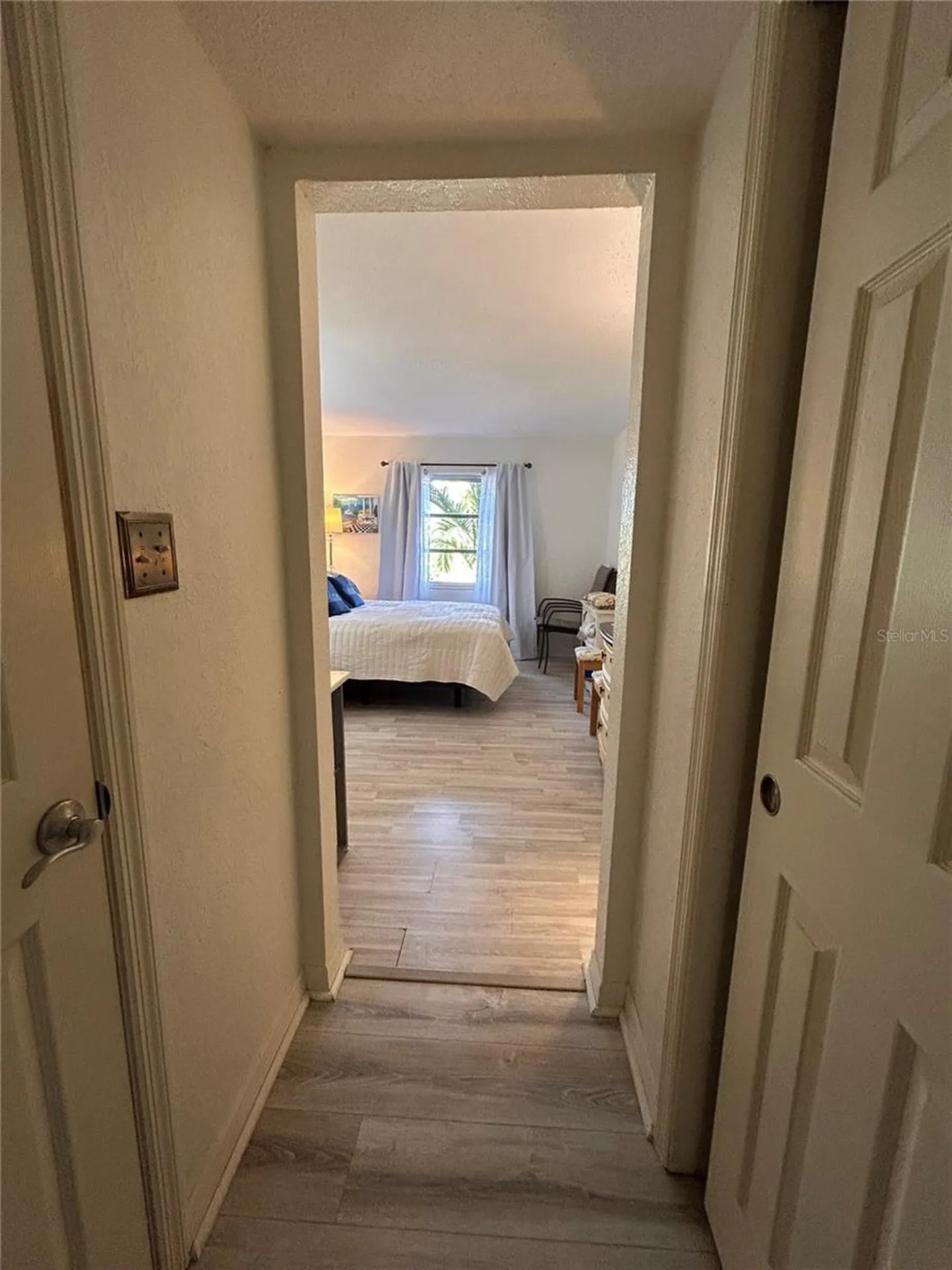972 La Costa Circle Sarasota FL 34237