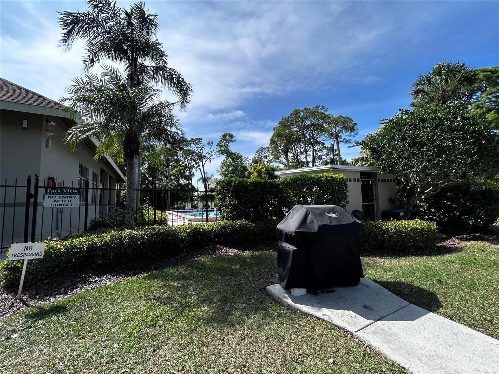 972 La Costa Circle Sarasota FL 34237
