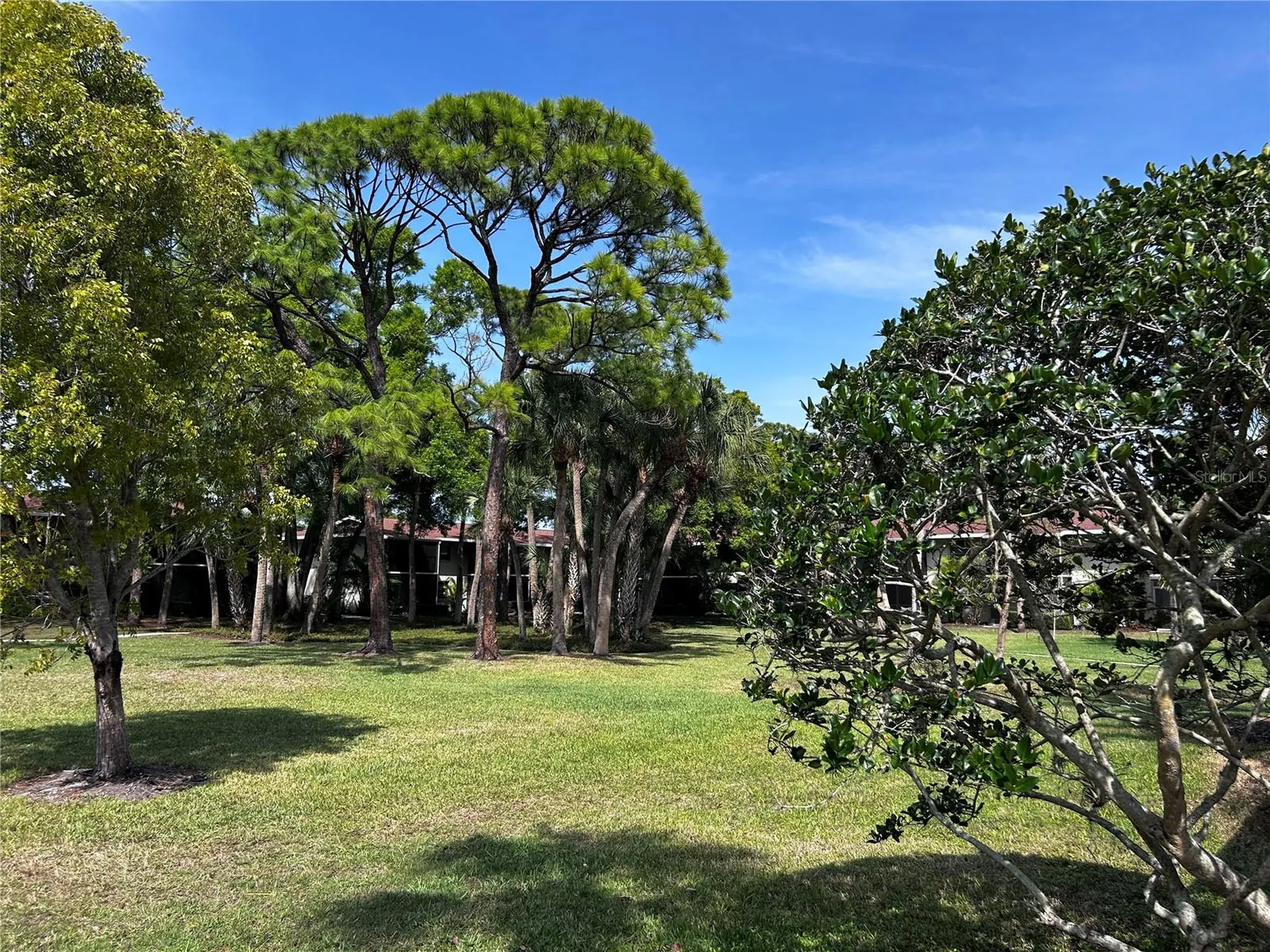 972 La Costa Circle Sarasota FL 34237