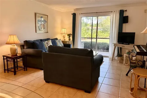 972 La Costa Circle Sarasota FL 34237