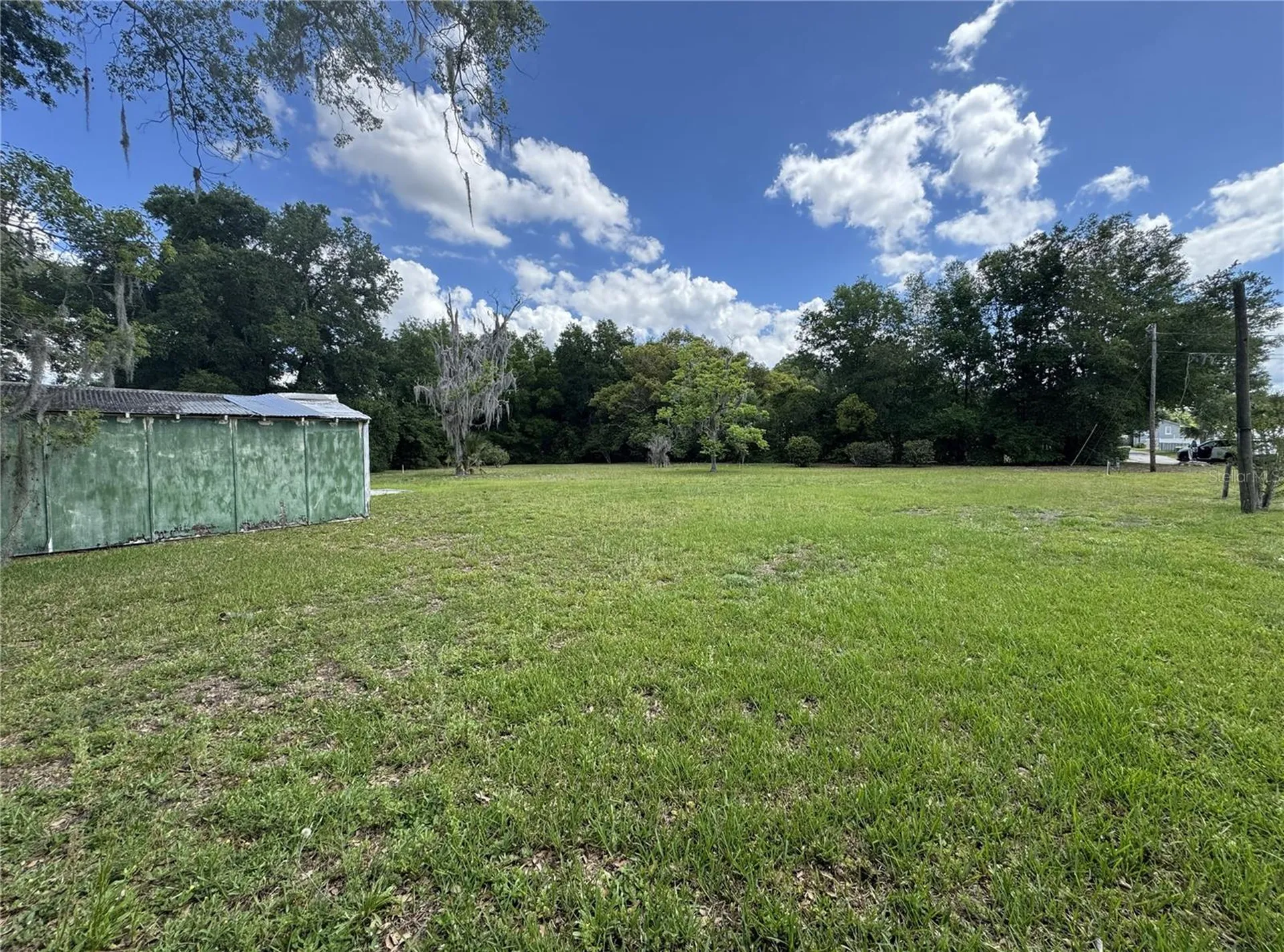 65 Howard Street Umatilla FL 32784