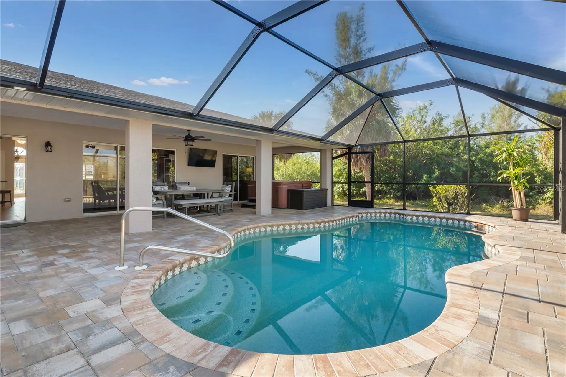8251 Arlewood Circle Port Charlotte FL 33981