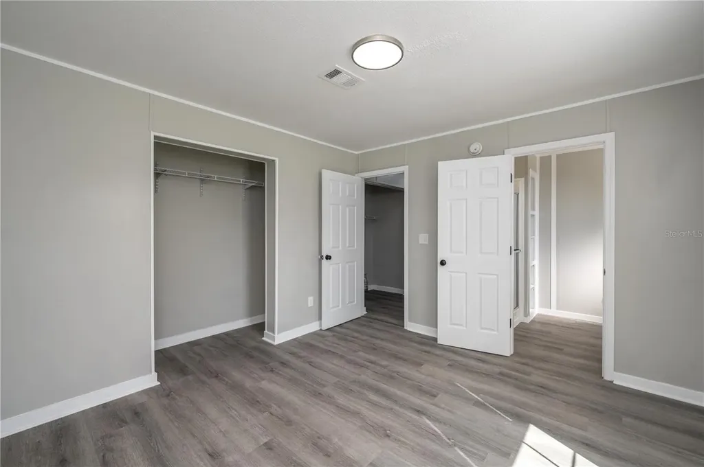 991 Bay Court Frostproof FL 33843