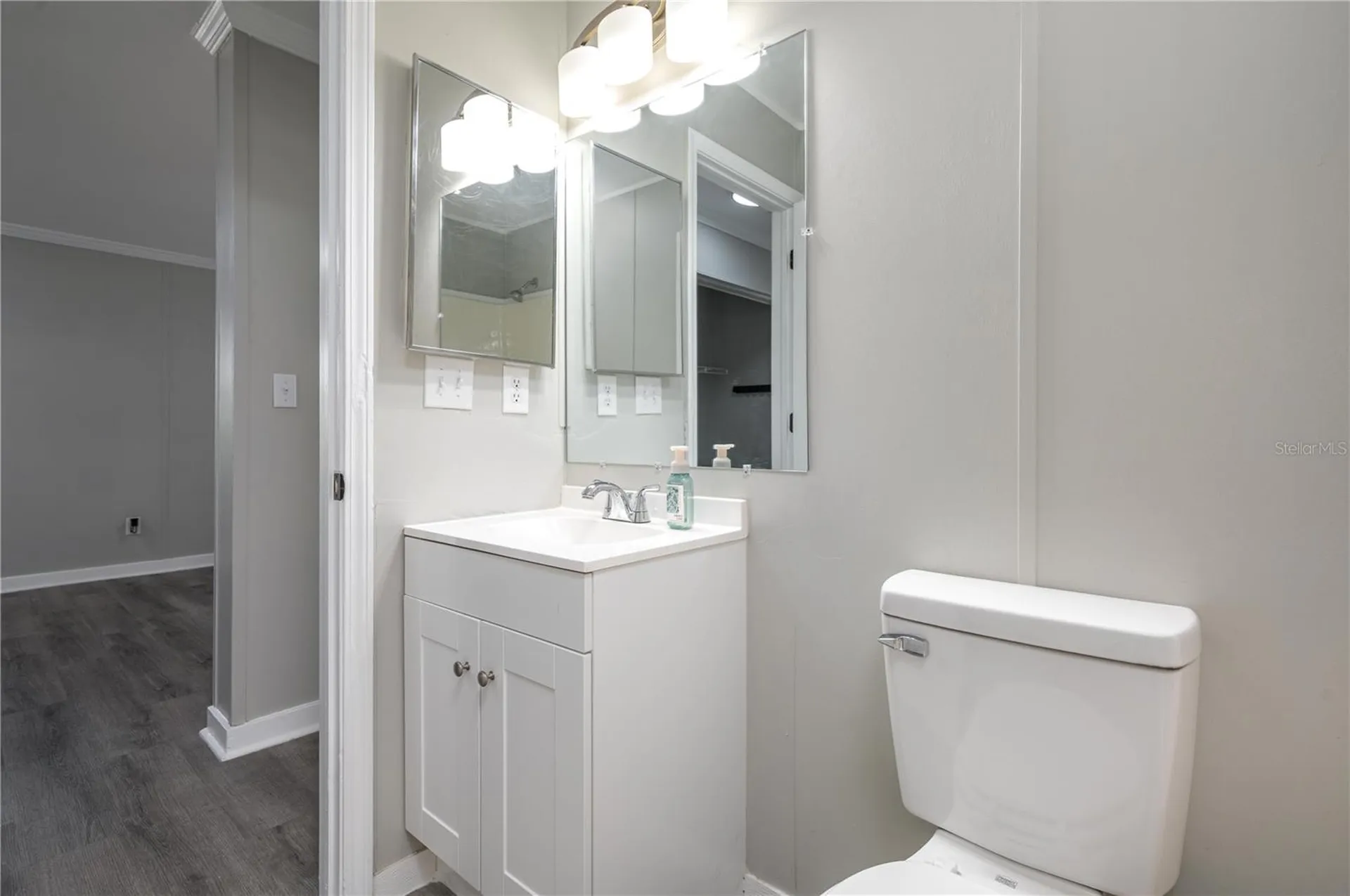 991 Bay Court Frostproof FL 33843