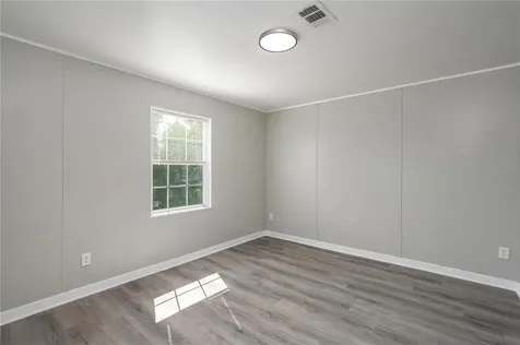 991 Bay Court Frostproof FL 33843