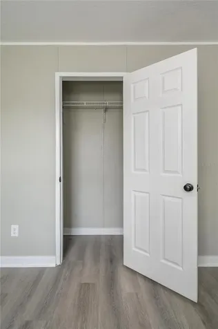 991 Bay Court Frostproof FL 33843