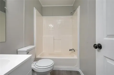 991 Bay Court Frostproof FL 33843