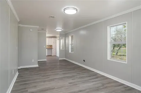 991 Bay Court Frostproof FL 33843