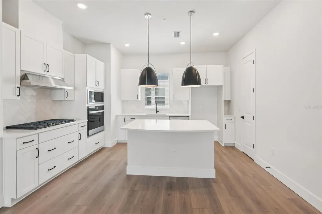 3133 4th Terrace N St Petersburg FL 33713