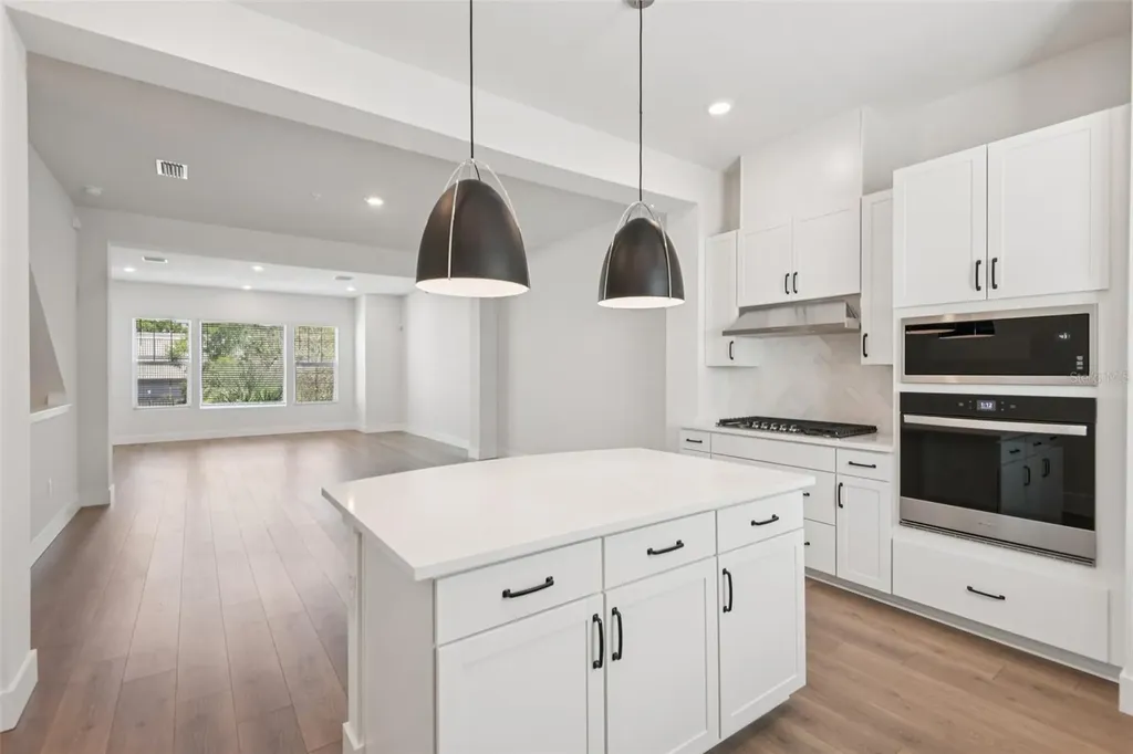 3133 4th Terrace N St Petersburg FL 33713