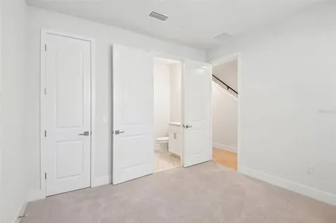 3133 4th Terrace N St Petersburg FL 33713