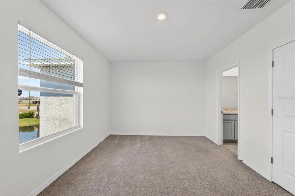 136 Mangrove Shade Circle Apollo Beach FL 33572