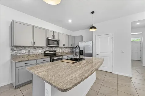 136 Mangrove Shade Circle Apollo Beach FL 33572