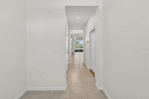 136 Mangrove Shade Circle Apollo Beach FL 33572