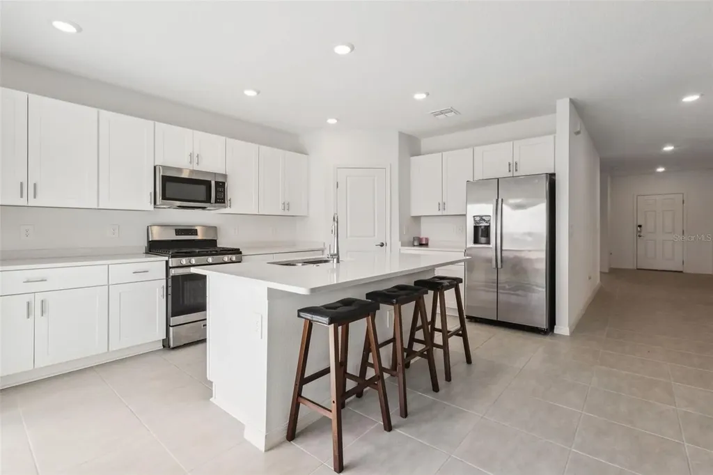 33857 Sky Blossom Circle Leesburg FL 34788