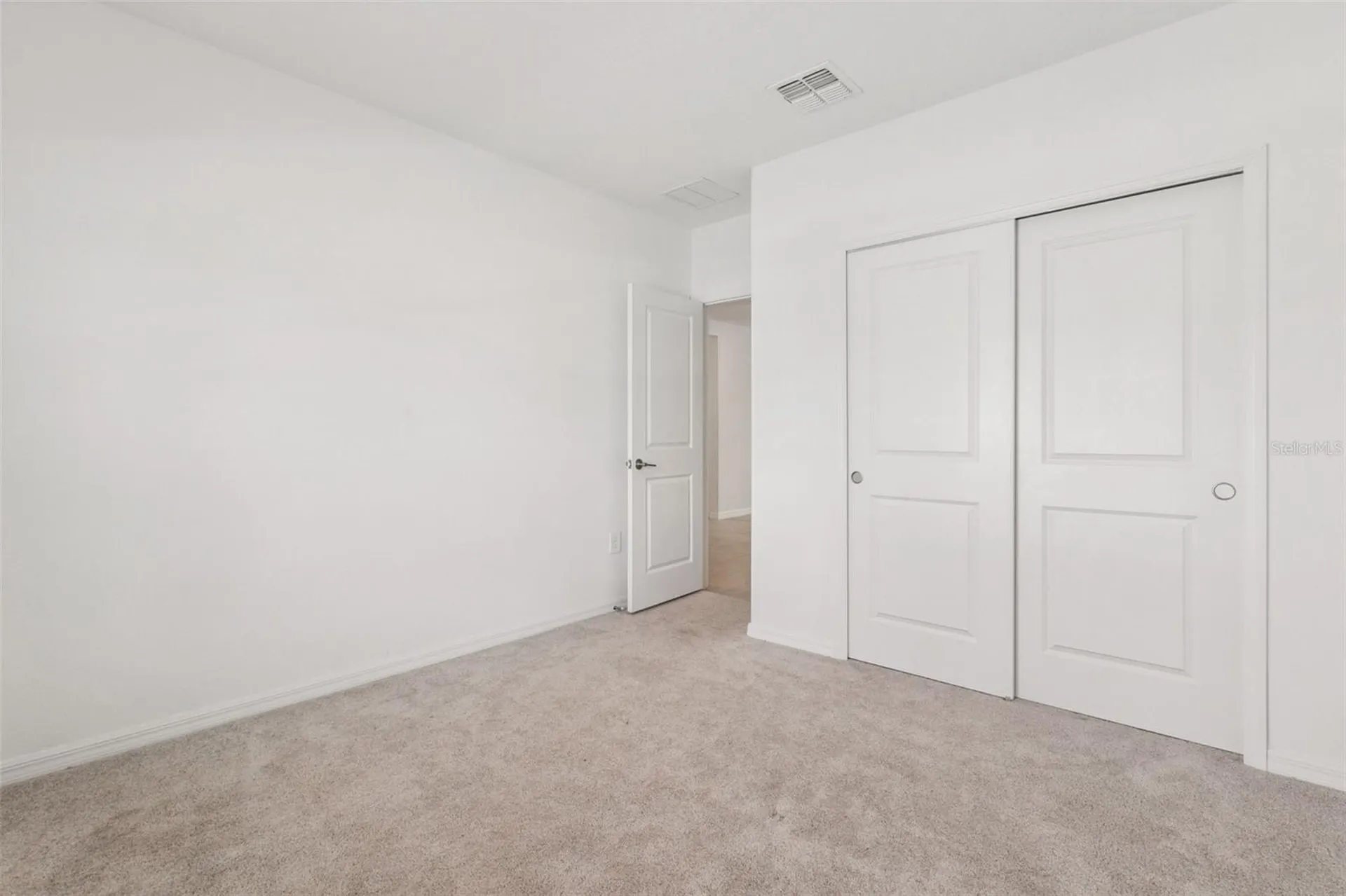 33857 Sky Blossom Circle Leesburg FL 34788