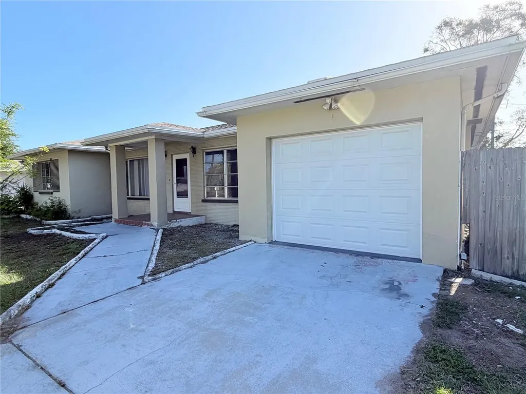309 Kerry Drive Clearwater FL 33765