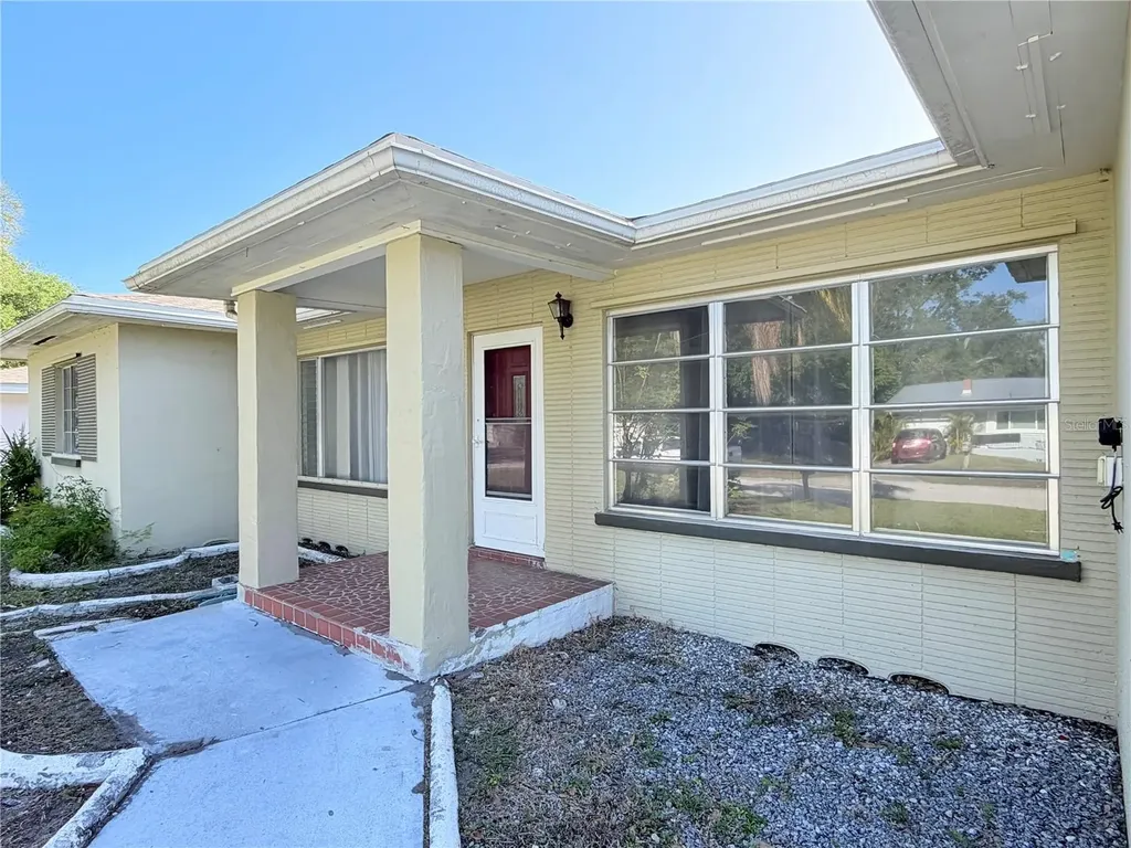 309 Kerry Drive Clearwater FL 33765