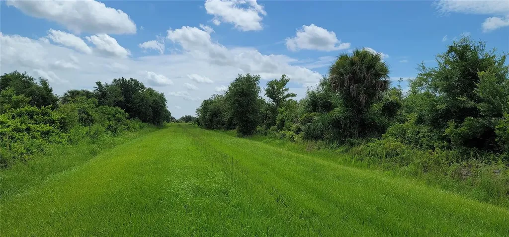 NW 268th Street Okeechobee FL 34972