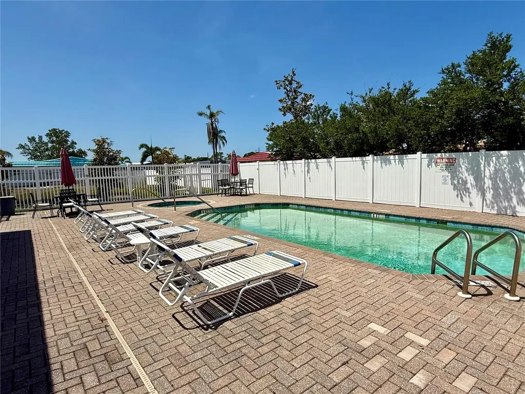 13201 Opal Court Largo FL 33773
