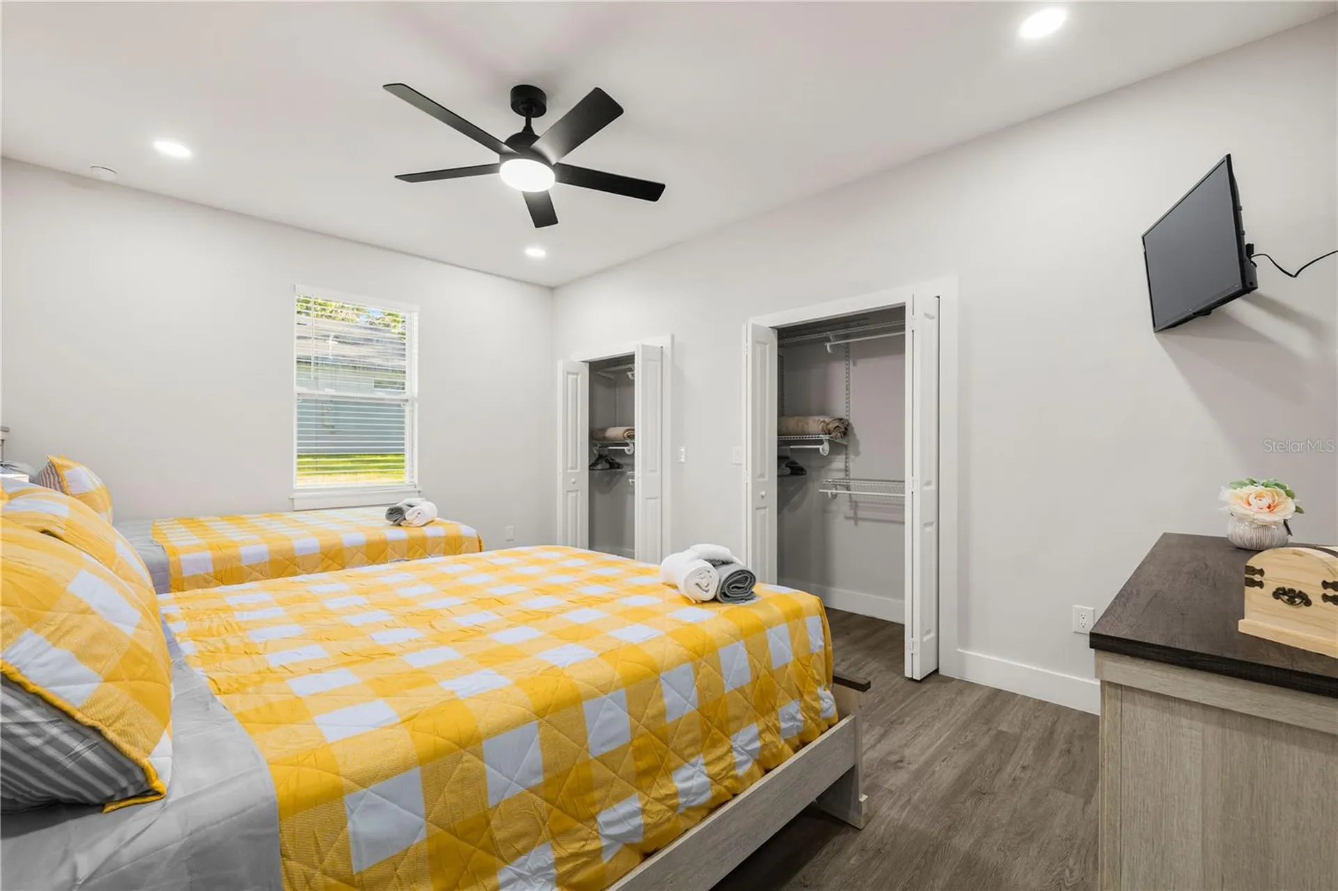192-194 S Lemon Avenue Brooksville FL 34601