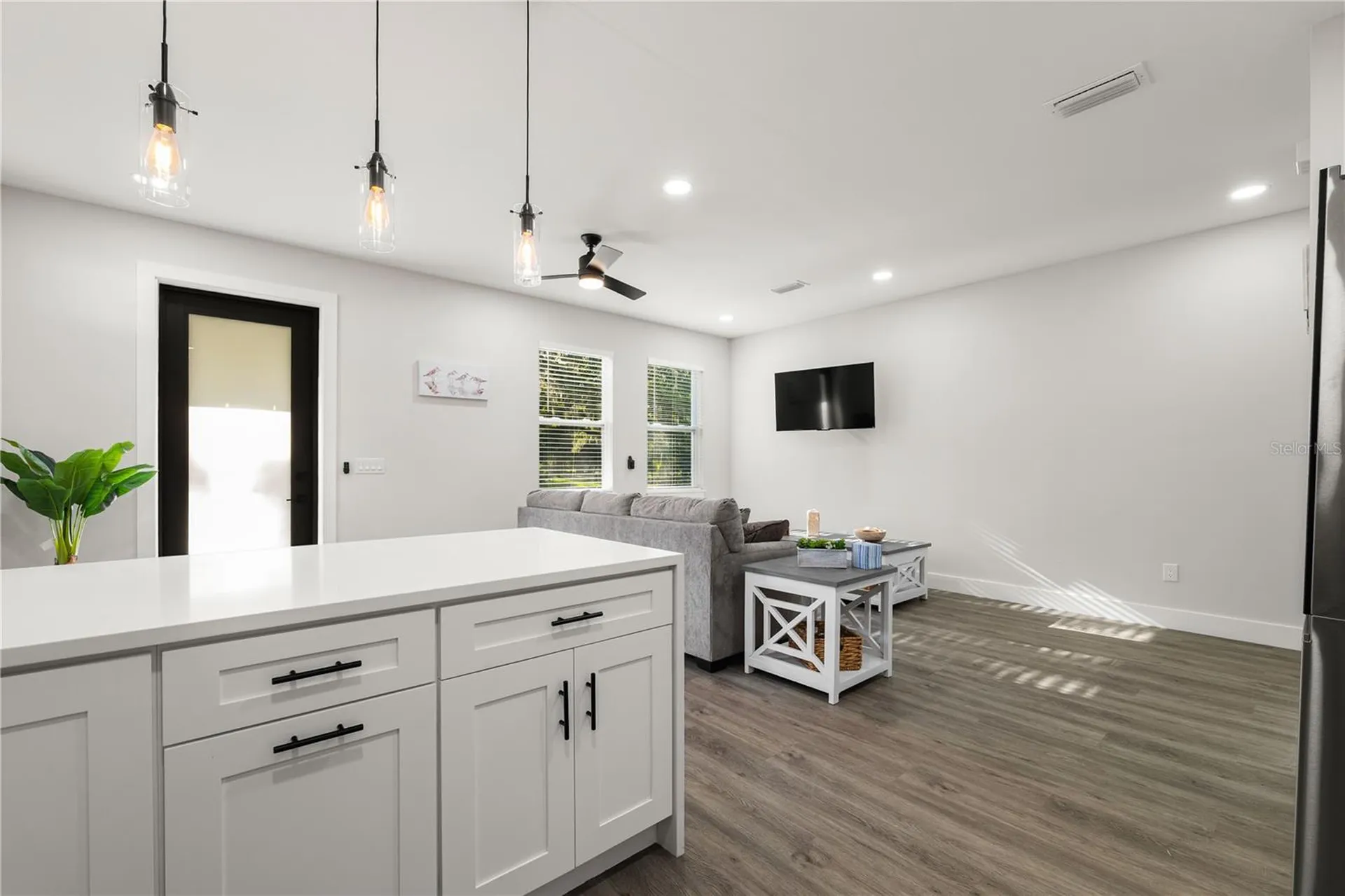 192-194 S Lemon Avenue Brooksville FL 34601