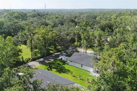 192-194 S Lemon Avenue Brooksville FL 34601