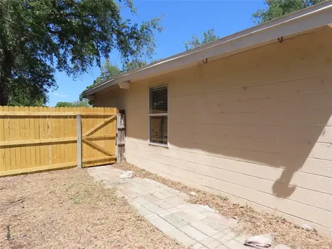 6595 64th Way N Pinellas Park FL 33781