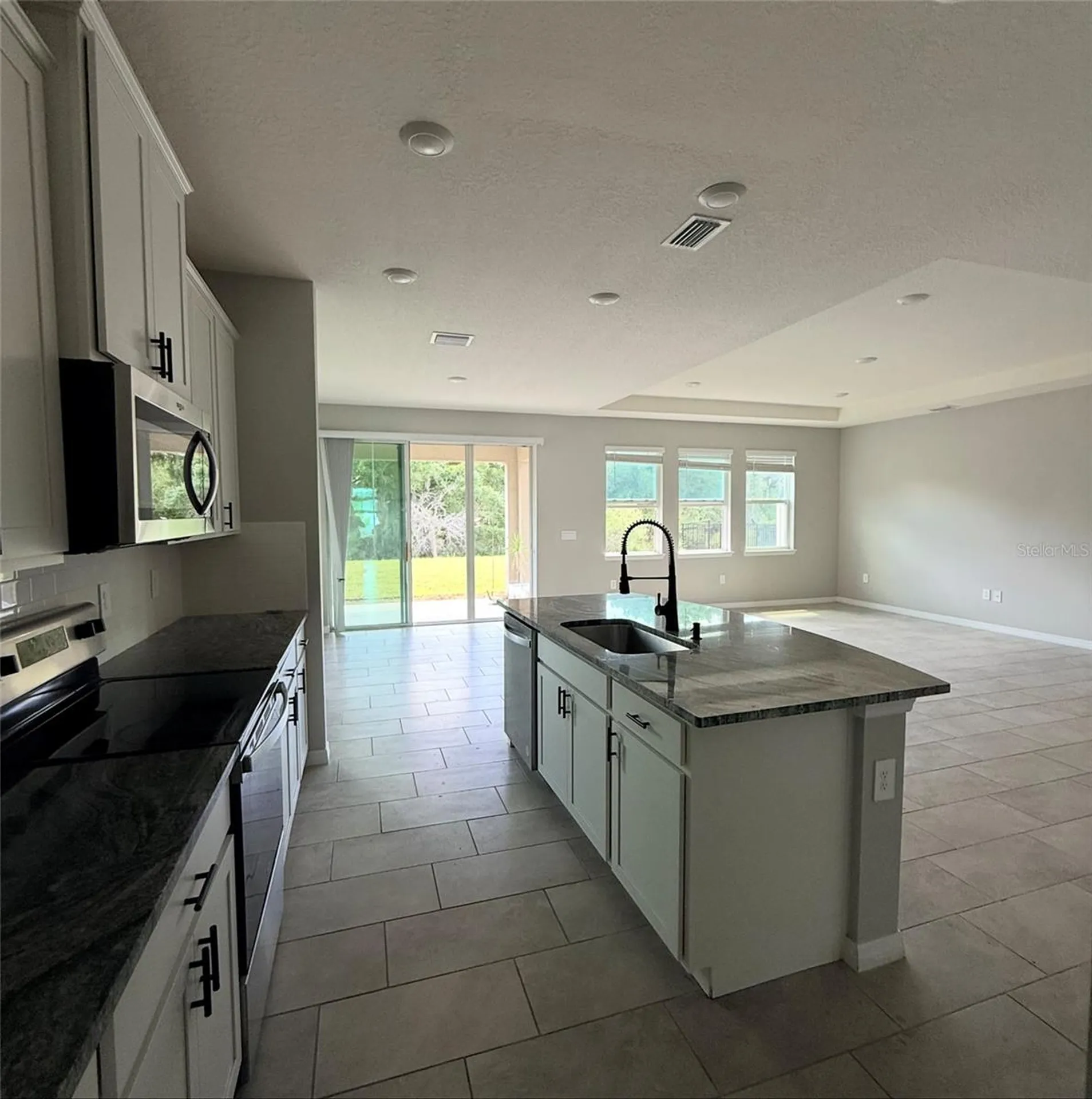 17625 Cantarina Cove Bradenton FL 34211