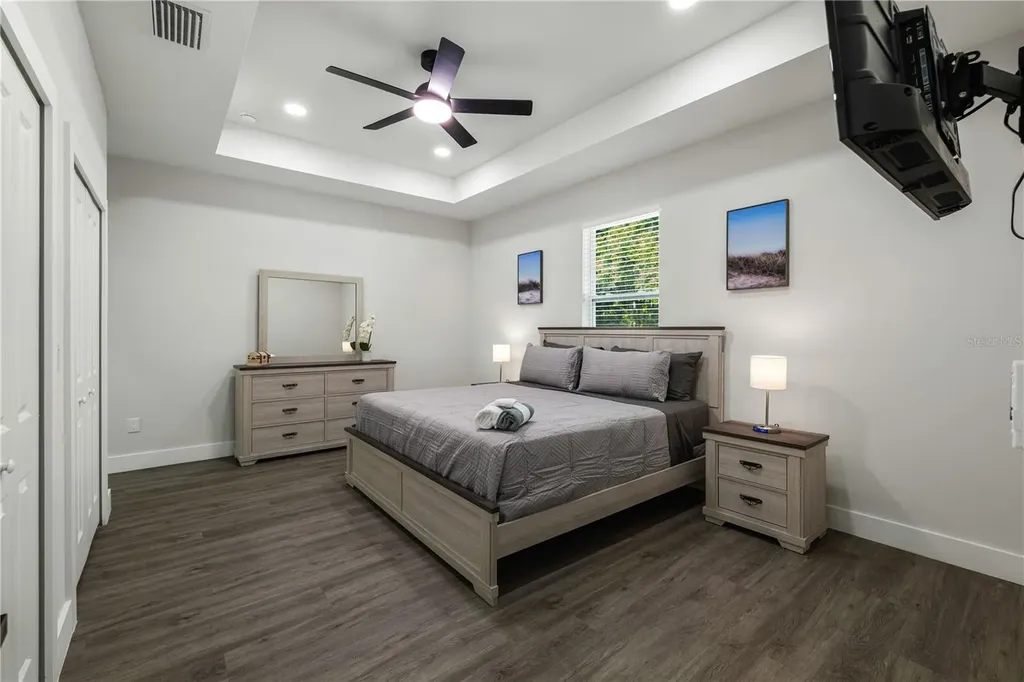 174-176 S Lemon Avenue Brooksville FL 34601