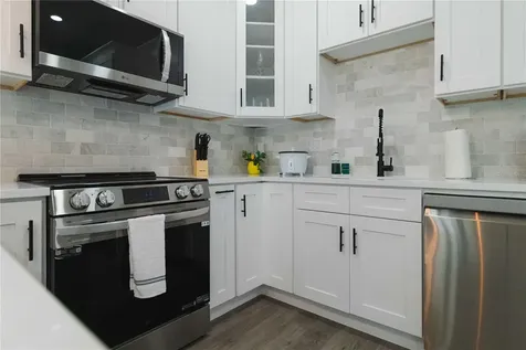 174-176 S Lemon Avenue Brooksville FL 34601