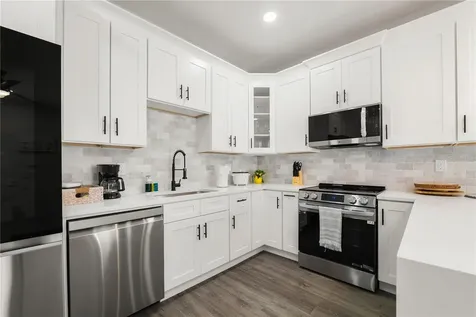 174-176 S Lemon Avenue Brooksville FL 34601
