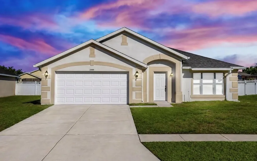 2989 White Cedar Circle Kissimmee FL 34741
