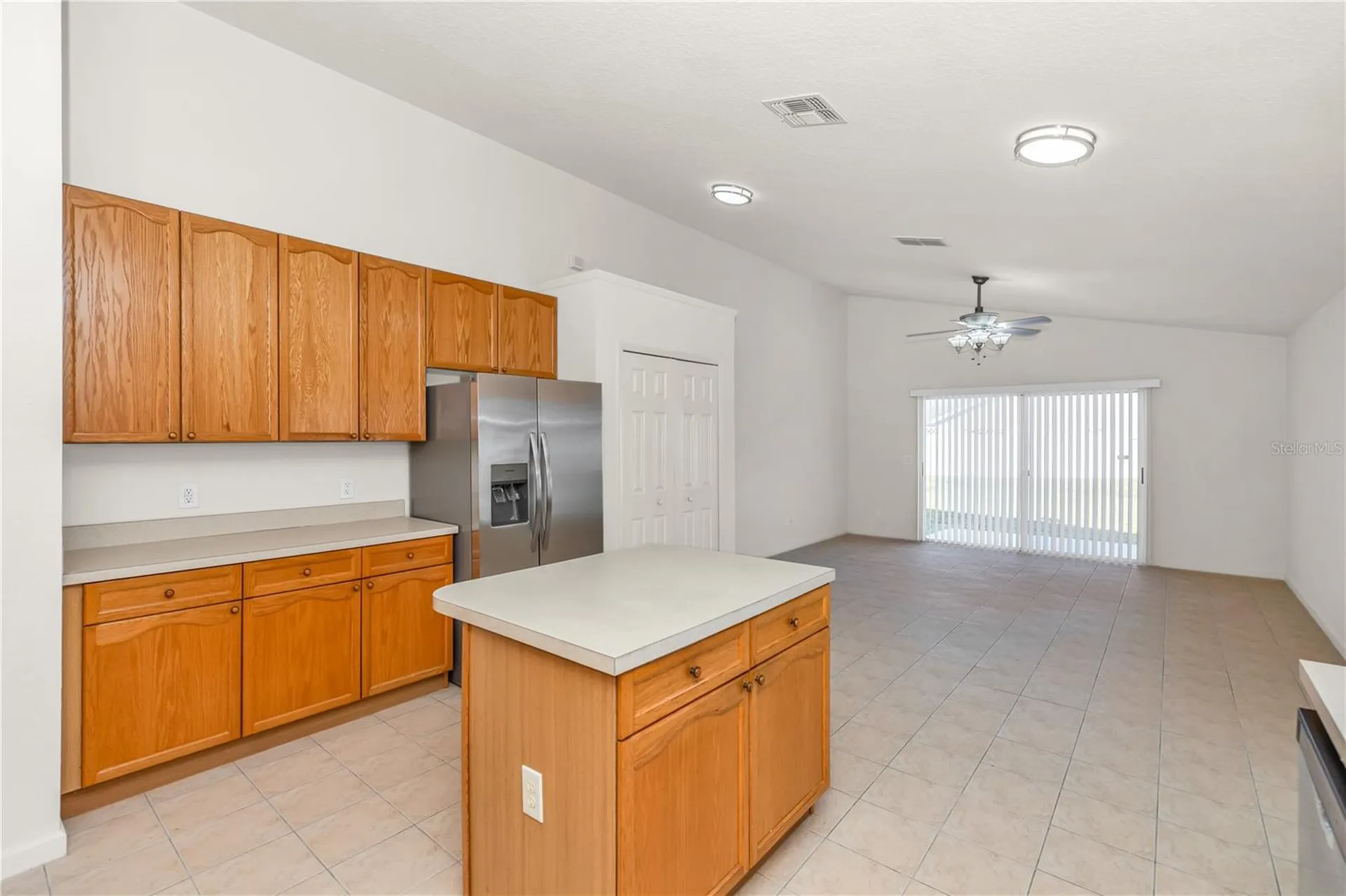 2989 White Cedar Circle Kissimmee FL 34741