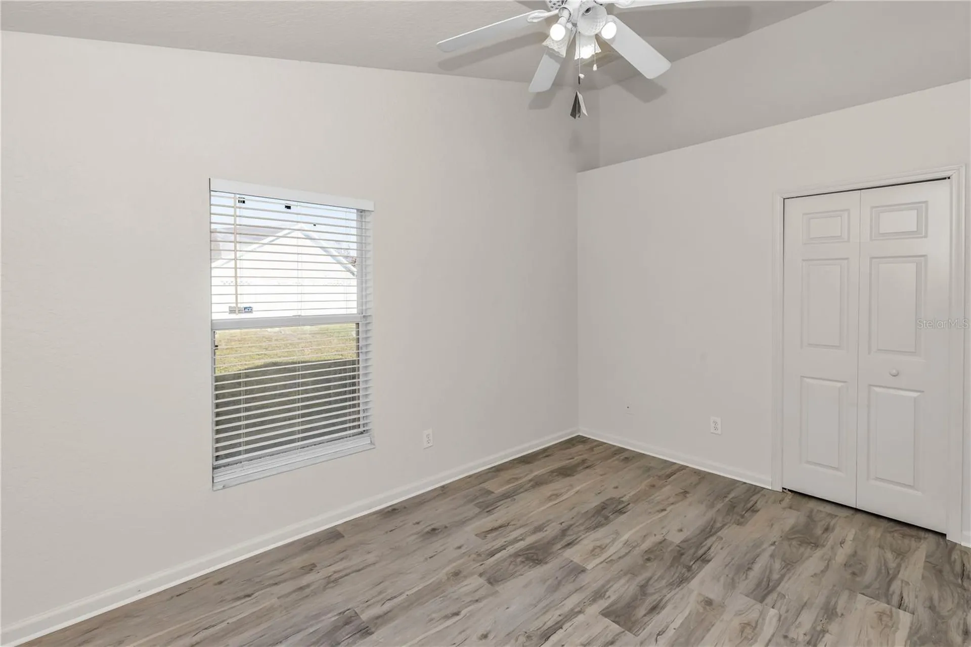 2989 White Cedar Circle Kissimmee FL 34741