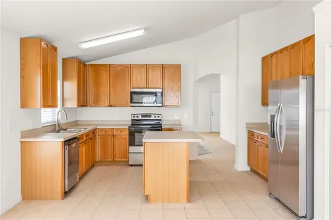 2989 White Cedar Circle Kissimmee FL 34741