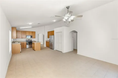 2989 White Cedar Circle Kissimmee FL 34741